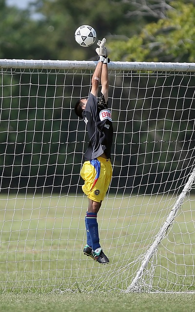 年足球的长 年足球的长